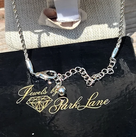 Vtg. Park Lane diamond bling necklace - Picture 3 of 6